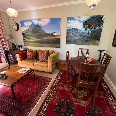 Constantia Guest House ケープタウン エクステリア 写真