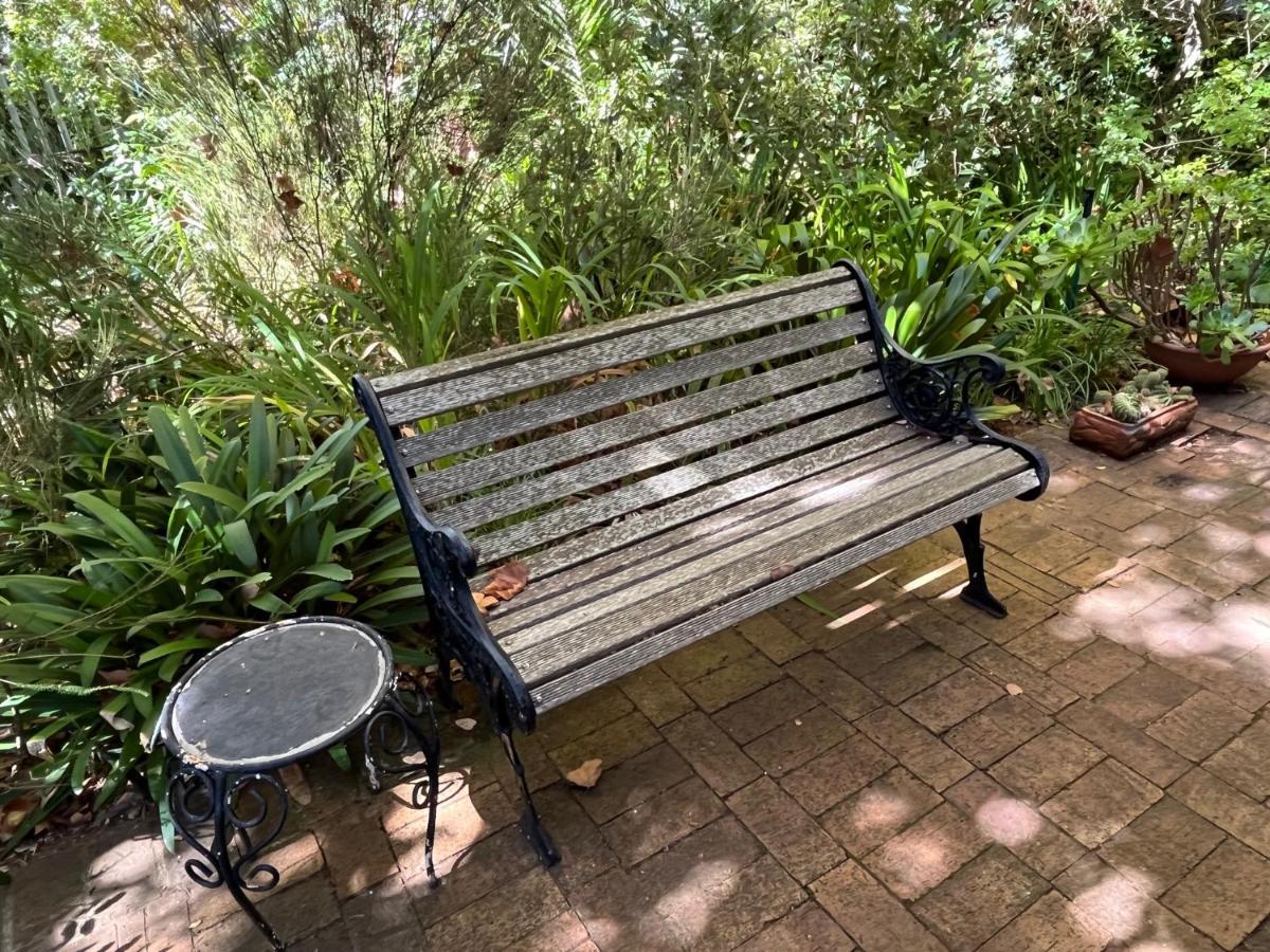 Constantia Guest House ケープタウン エクステリア 写真